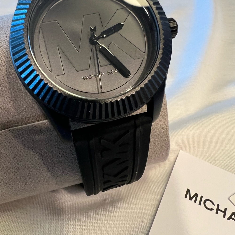 NEW Michael Kors Black Unisex Watch - Picture 5 of 7